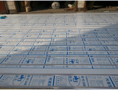 20 cm Luxury crystal door (special door) Price: 200 yuan / square meter